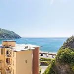 Attico Vista Mare, شقة ليفانتو