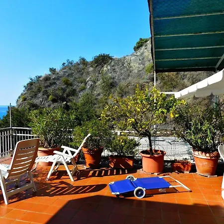 Attico Vista Mare, Apartment *