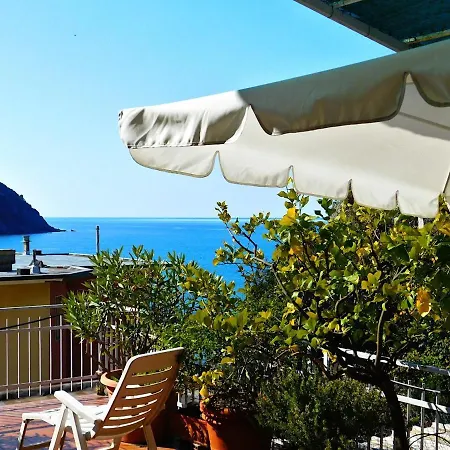 Attico Vista Mare, Apartmán Levanto